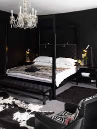 Discover the design world's best black bedroom sets at perigold. Luxury Black Bedroom Design For Men For Couple White Black Bedroom Idea Habitacionesmatrimonialesp Mobiliario Classico Mobiliario Italiano Decoracao De Quarto