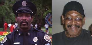 «polis akademisi» aslında açtı dünya komik yetenek amerikalı бобкэта голдтуэйта. Cezmi Kalorifer Blog