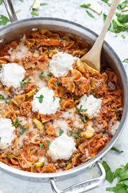 One Pot Beef Stroganoff All The Flavors You Love About This Classic Comfort Food Made Easier In Just One Pan S Food Recipes Light Pasta Recipes