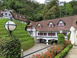 Mountain hotel with indoor pool, near cameron highland butterfly farm. The Lakehouse Is A Fairy Tale Tudor Style Country House The Lakehouse Cameron Highlands Resort