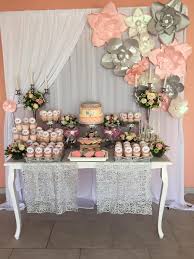 Ya sea que la decoración lo realicemos nosotros mismos o que contratemos un decorar, sea como sea los que tenemos que elegir el estilo y los si tú eres una de las muchas personas que está planeando de realizar la decoración interior de una casa sencilla, pues aquí has llegado al lugar. Los Garcia Decoracion De Aniversario Bodas De Plata Con Facebook