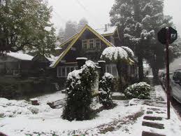 O frio chegou com tudo na noite de hoje (28/07) em algumas cidades do rio grande do sul, neste momento a neve cai na cidade de gramado. Gramado Rs Com Neve Em Agosto De 2013 Claudio Sartor Flickr