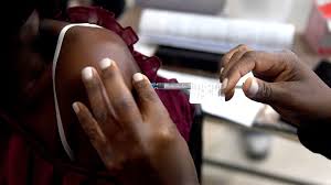 Daily maverick (johannesburg) analysis by estelle ellis. Here S How The Covid 19 Vaccination Plan For Ordinary People Will Work From Monday Fin24