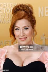 5,132 Lisa Ann Walter Photos & High Res Pictures