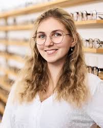 Ostioptik-Team: Mehrjährige Ausbildung zum Augenoptiker