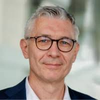 9400+ "'bernhardt'" profiles