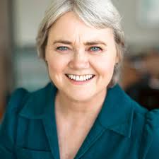 Cystic fibrosis patient turns brush with death into Edinburgh Fringe show