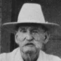 Lillie Roach's Instagram, Twitter & Facebook