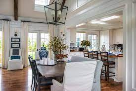 There are plenty of reasons to look forward to 2021, especially when it comes to the home. Hgtv Dream Home 2015 Dining Room Hgtv Dream Home 2015 Hgtv