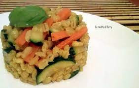 L'insalata d'orzo con fagiolini e zucchine è il piatto perfetto per quando fuori ci sono 40 gradi all'ombra: Orzo Perlato Con Carote E Zucchine Primo Vegetariano