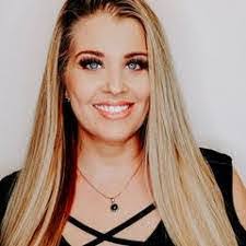 Sonya Darnell's Instagram, Twitter & Facebook