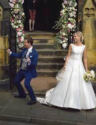 Ant's telly sidekick declan donnelly, 45, is expected to be his best man at the church wedding in london. Declan Donnelly Says I Do With Ant Mcpartlin At Best Man And Brother As Vicar Wales Online