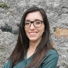 Barbara Oliveira's Instagram, Twitter & Facebook