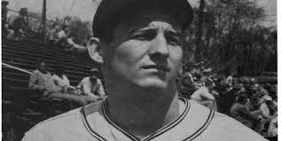 Travis Exum's Instagram, Twitter & Facebook