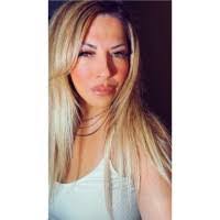 Michelle Alderete's Instagram, Twitter & Facebook