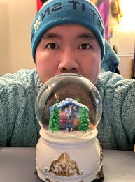 I made a group to get this manifestation going, SwiftlySmiling￼ Not sure  how many of y'all are Miley fans as well, but Taylor and Miley are my two  favorite artists. I've been