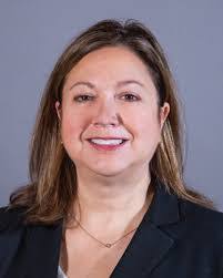 Shannon Mayes's Instagram, Twitter & Facebook