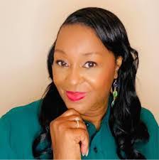 Freida Henderson's Instagram, Twitter & Facebook