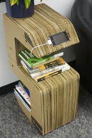 22 coole sachen die man aus wascheklammern basteln kann nr 7 ist revistero diy sachen karton basteln und recycling basteln coole sachen aus pasta basteln mit kleinkindern kreatives 17 Clever Diy Moglichkeiten Karton In Ihrem Home Decor 4 Zu Verwenden Pappstuhl Karton Mobel Karton Basteln