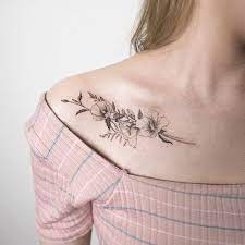 119 Delicately Beautiful Tattoos By South Korean Artist Hongdam Tattoos Flower Tattoo Shoulder Collar Bone Tattoo