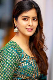 Pin By Chandra Dharma On Bb Beautiful Indian Actress Most Beautiful Indian Actress Beautiful Bollywood Actress