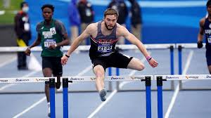 Wartburg's Wright wins 400 hurdles at Drake Relays