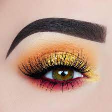 Red Orange Yellow Ojos Amarillos Maquillaje De Ojos Facil Maquillaje Ojos Dorados
