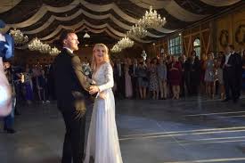 Rozalia ma na swoim koncie tytuł miss polonia 2010, laura jest i wicemiss podlasia. Slub Natalii Mancewicz Siostra Miss Polonii Wyszla Za Maz Zobacz Zdjecia I Nagranie Ze Slubu I Wesela 20 Wrzesnia 2019 Kurier Poranny