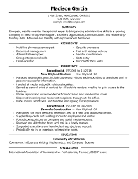Are you a student looking for a simple resume example for a first time job? How To Write Mid Executive Sr Level Resumes Livecareer