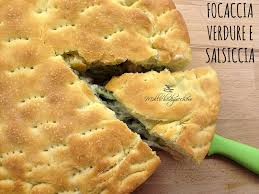 Con questo tempo viene voglia di qualcosa di caldo e fragrante.come una buona focaccia appena sfornata! Focaccia Verdure E Salsiccia Mollichedizucchero