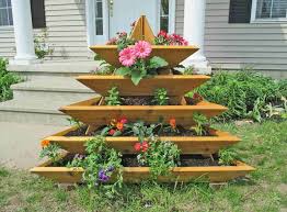 In essence, we decided to build 3 separate garden boxes where each is structurally designed to support the other. 15 Raised Bed Garden Design Ideas