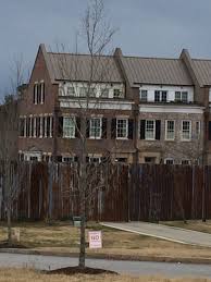 New Filming Location For The Alexandria Safe Zone The Walking Dead Season 5 The Walking Dead Walking Dead Season Walking Dead Daryl