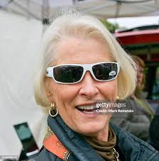 48 Pat Nee Photos & High Res Pictures