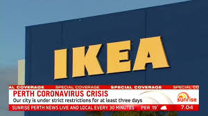 Seven news perth , osborne park'ta bulunan seven ve west australian newspaper stüdyolarında hafta içi geceleri rick ardon ve susannah carr , hafta sonları angela tsun ve tim mcmillan. Mjl2pkq0ewsylm
