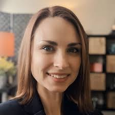 Jennie Nava's Instagram, Twitter & Facebook