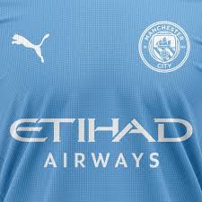 Find a city logo that creates positive associations and differentiate from other destinations. Pin On Manchester City Fc