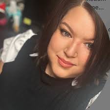 excuse my mouth but it shocked me 🥴God is so good my song "Work it Out"  was used in Love Island in a scene with Megan Thee Stallion and they was  twerking