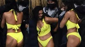 It comes with experience and maturity: Deepika Padukone finally opens up  about staying calm during the Pathaan bikini controversy