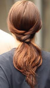 From sexy updos to glamorous curls, these chicks are hairdo chameleons. Gossip Girl Ponytail Take 2 Hairstyles For Girls Princess Hairstyles