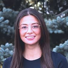 Marina Solis's Instagram, Twitter & Facebook