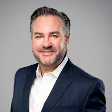 Kenneth Seitz's Instagram, Twitter & Facebook