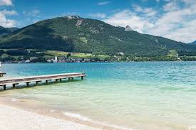 Check spelling or type a new query. Wolfgangsee See Mit Turkiswasser In Osterreich Stockfoto Bild Von Draussen Alpen 43867138