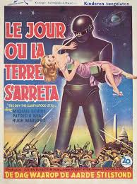 The screenplay by david scarpa is based on the 1940 classic science fiction short story farewell to the master by harry bates and the 1951 screenplay adaptation by. Usa Uka The Day The Earth Stood Still Movie Poster 30 X 40 Michael Rennie New Garden Poster Patterer Home Decor Posters Prints