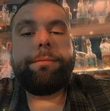 Chase yall liquor with a BBW tonight 😏🥴🤪