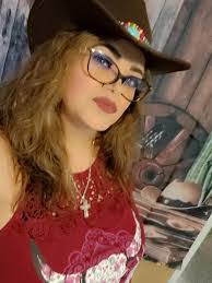 Natalie Serrano's Instagram, Twitter & Facebook