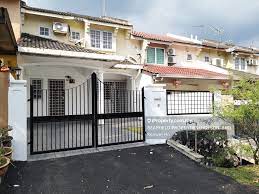 Wa.me/6 show contact number ===== property details * 3 bedrooms * 2 bathrooms * land size 16'x60' * built up size 900 sqft (approx) * leasehold (67 years remaining) * bumi lot * wet kitchen with table top Taman Bukit Indah Ampang Ampang 2 Sty Terrace Link House 4 Bedrooms For Sale Iproperty Com My