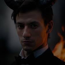 Kristine Pittman's Instagram, Twitter & Facebook