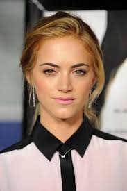 Oct 11, 2020 · body measurements: Emily Wickersham Net Worth Celebrity Sizes