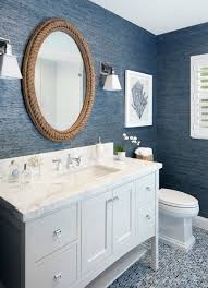 Maybe you would like to learn more about one of these? Badezimmer Dekor Blau Und Weiss Alle Dekoration Coastal Style Bathroom Coastal Bathroom Design Beach House Bathroom
