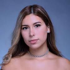 Aimee Coronado's Instagram, Twitter & Facebook